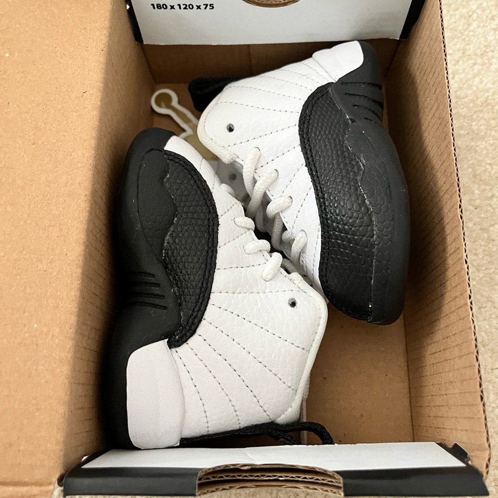 Jordan 12 Retro Box — Black, White, Red - Picture 4 of 4